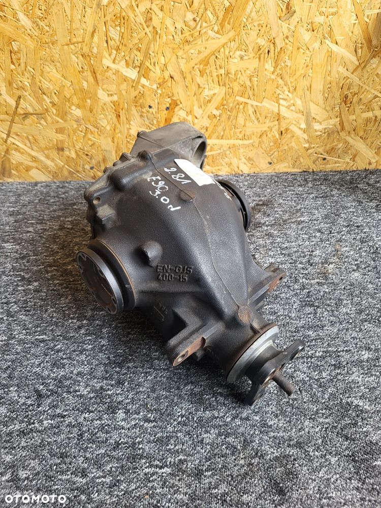 Bmw e90 e91 3.0d dyfer tył 2.81 7527756 - 1