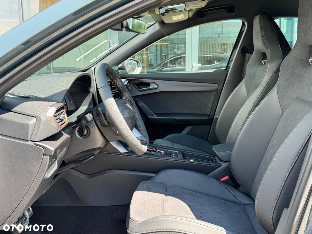 Cupra Formentor 1.5 eTSI mHEV DSG - 17