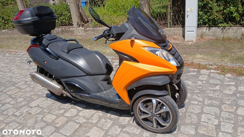 Peugeot Metropolis - 1