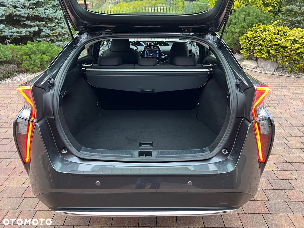 Toyota Prius 1.8 Hybrid Executive - 18