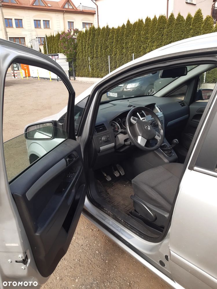 Opel Zafira 1.7 CDTI Enjoy - 3