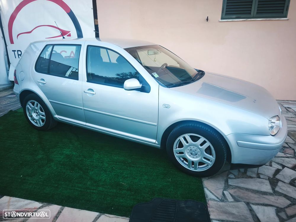 VW Golf 1.9 TDi 25 Anos - 24