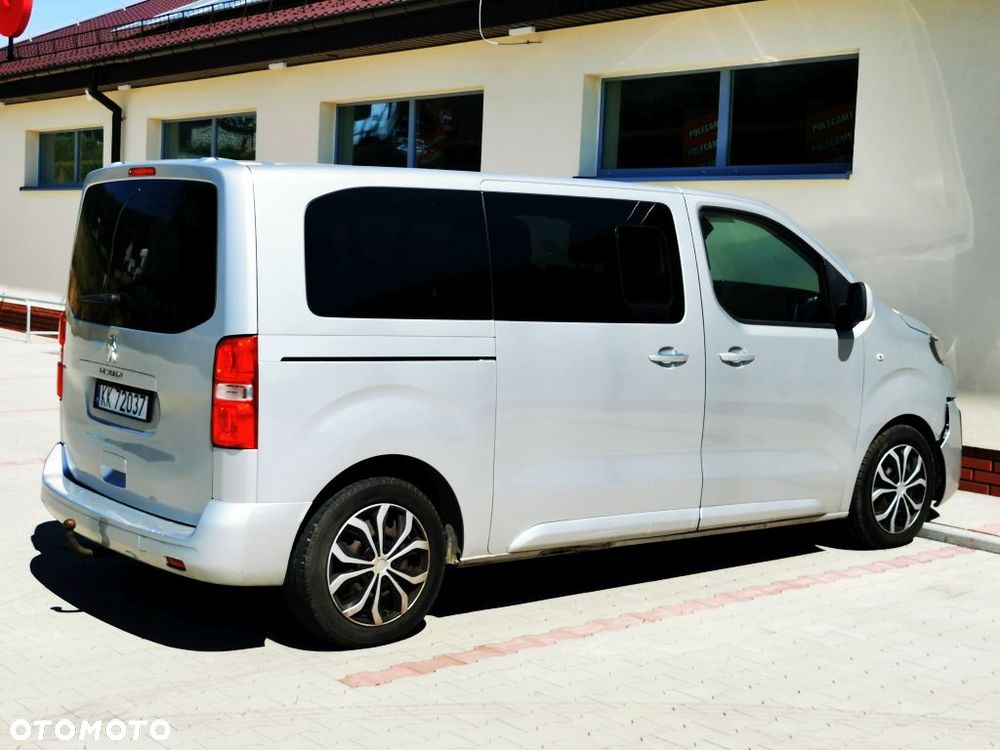Peugeot Expert - 8