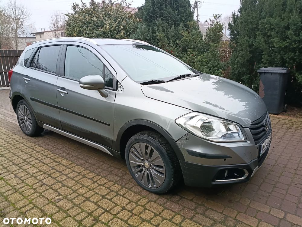 Suzuki SX4 S-Cross 1.6 Premium 4WD - 4