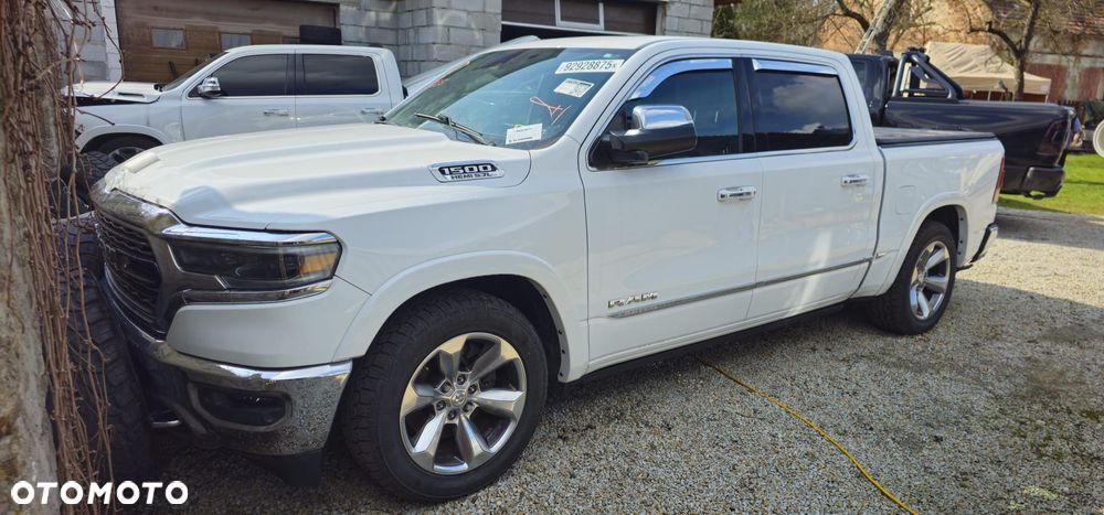 RAM 1500 Crew Cab Shortbed Limited - 1