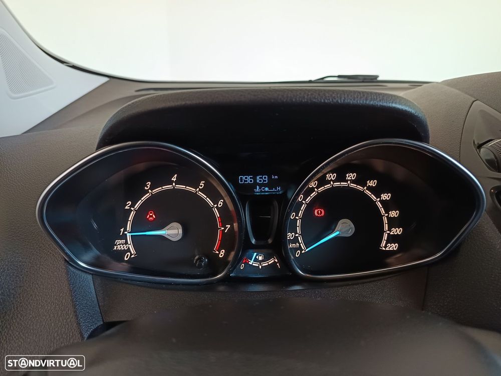 Ford Tourneo Courier 1.0 EcoBoost Titanium - 15
