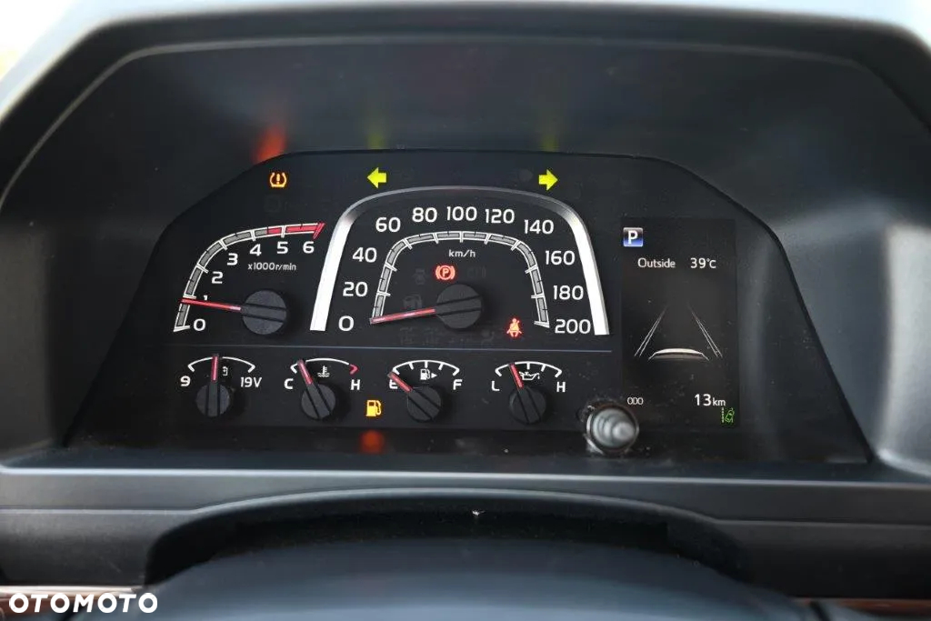 Toyota Land Cruiser - 27