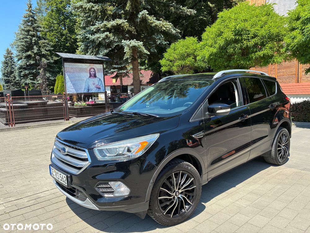 Ford Kuga - 1