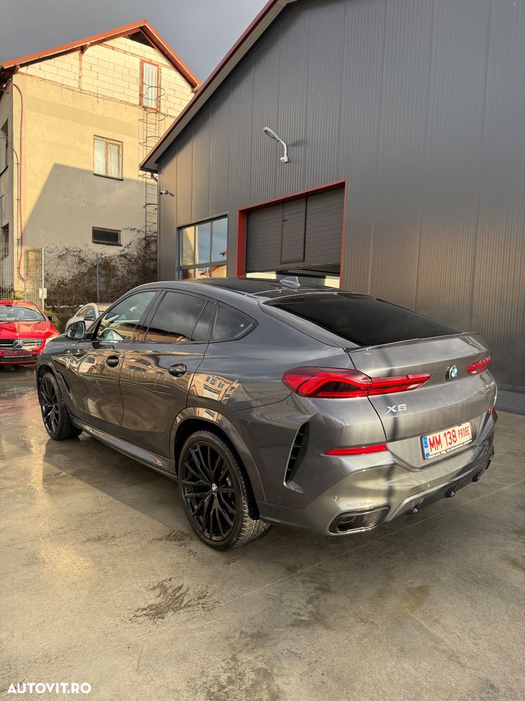 BMW X6 xDrive40i AT MHEV - 2