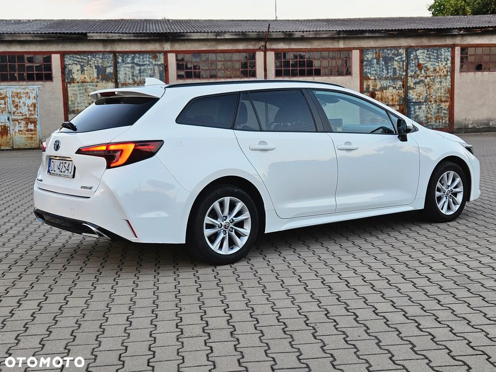 Toyota Corolla 1.8 Hybrid Comfort - 14