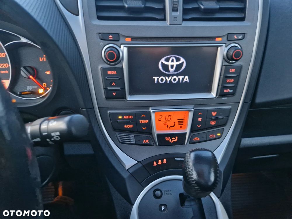 Toyota Verso S 1.33 Premium MS - 8