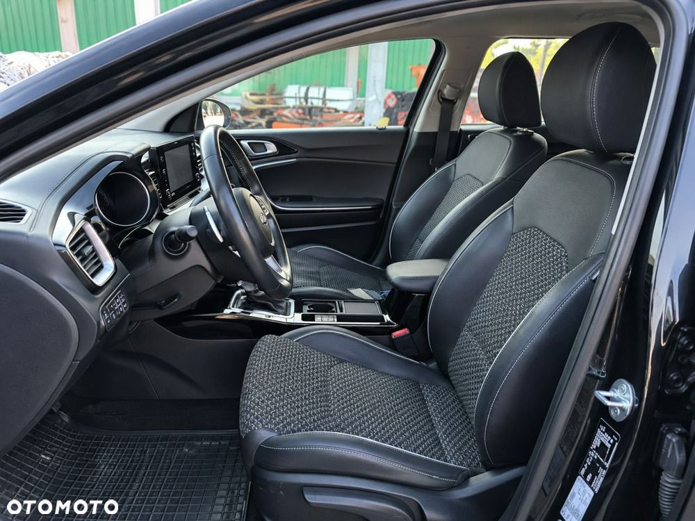 Kia Ceed 2023 photo 5