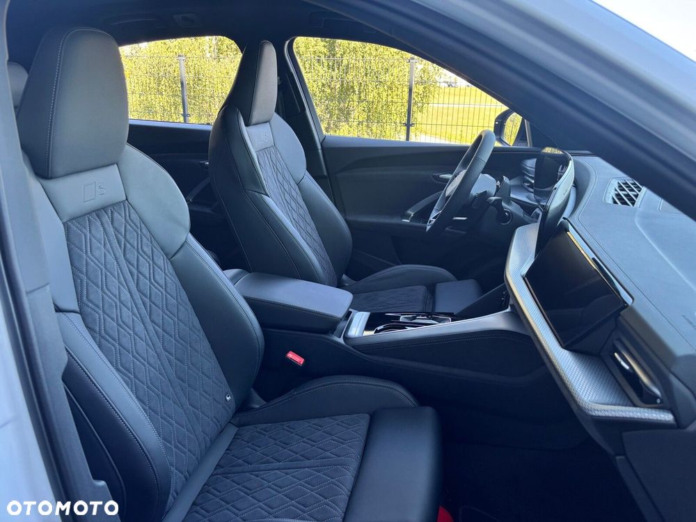 Audi Q5 Sportback - 16