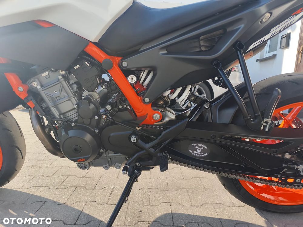 KTM Duke - 13