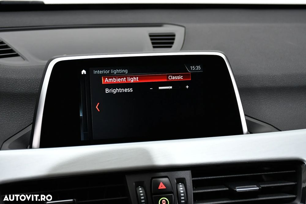 BMW X1 sDrive18d Aut. Sport Line - 31