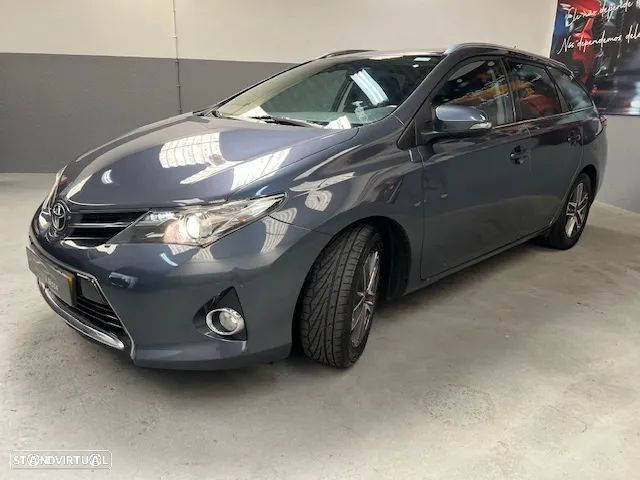 Toyota Auris Touring Sports 1.4 D-4D Comfort+Navi - 2