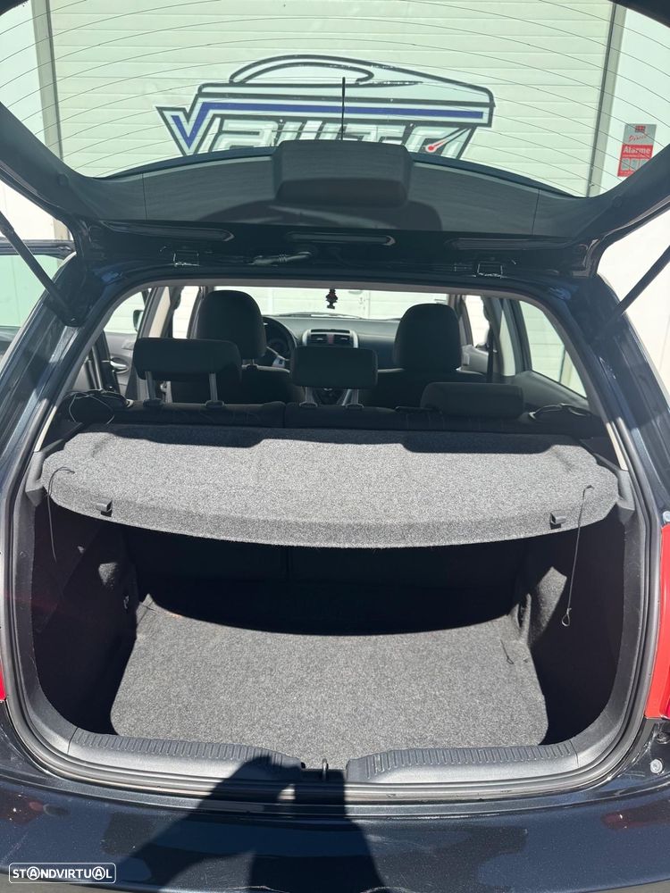 Toyota Auris 1.4 D-4D AC - 9