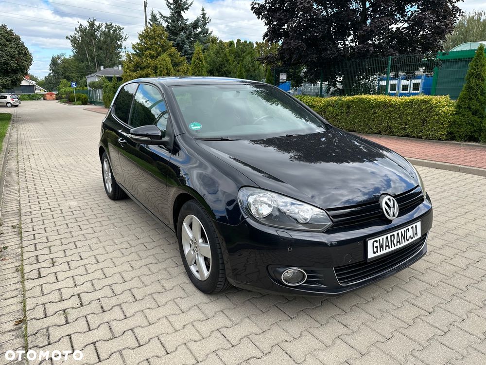 Volkswagen Golf 2010 photo 4
