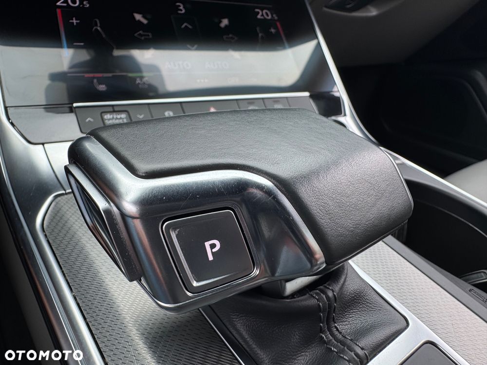 Audi A6 Avant 35 TDI S tronic design - 33