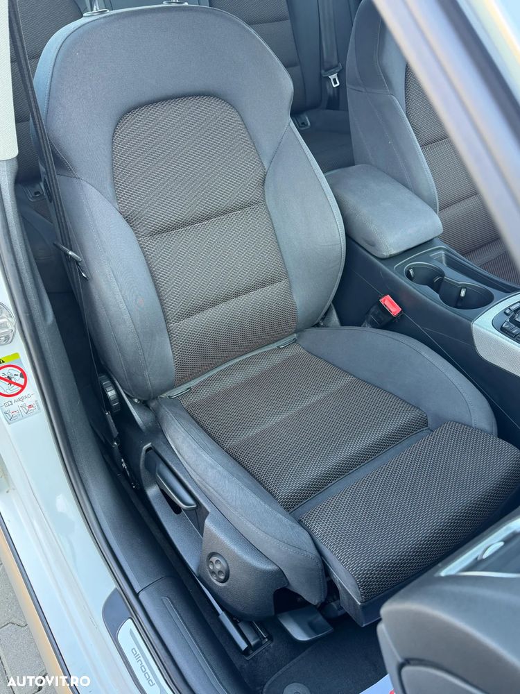 Audi A4 2.0 TDI DPF quattro Ambiente - 28