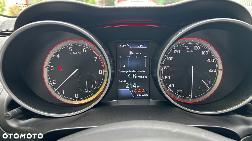 Suzuki Swift 1.2 Dualjet SHVS Premium Plus - 6