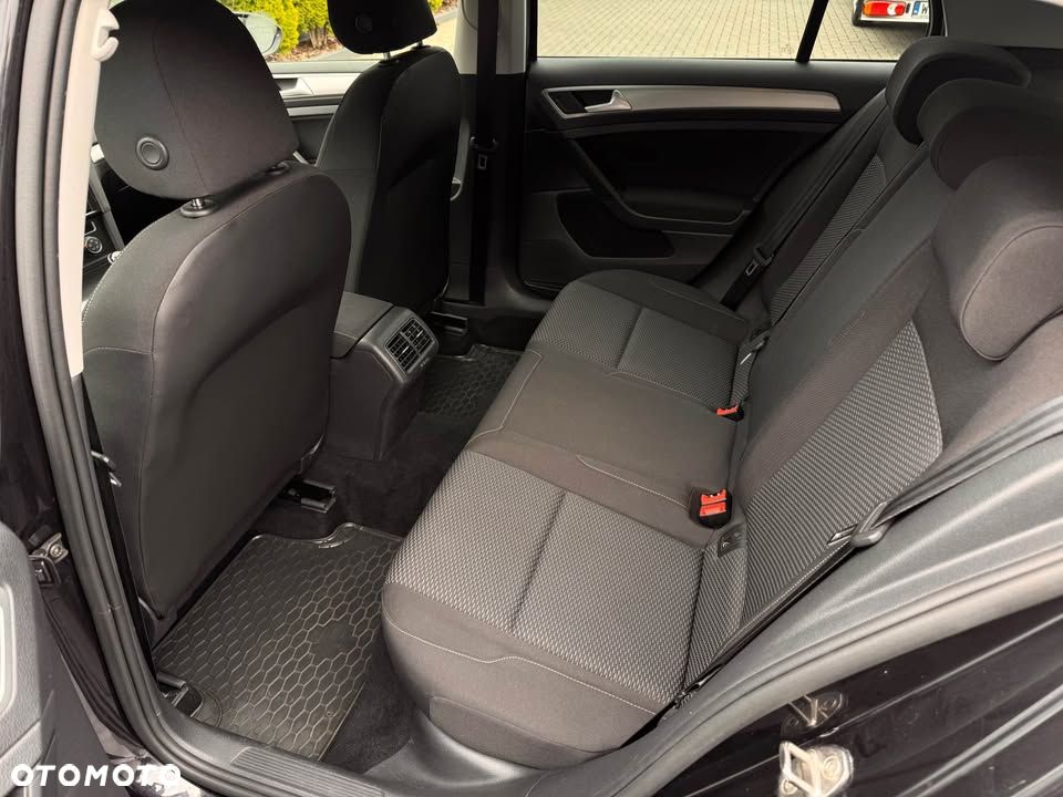 Volkswagen Golf 1.0 TSI BMT Trendline - 11