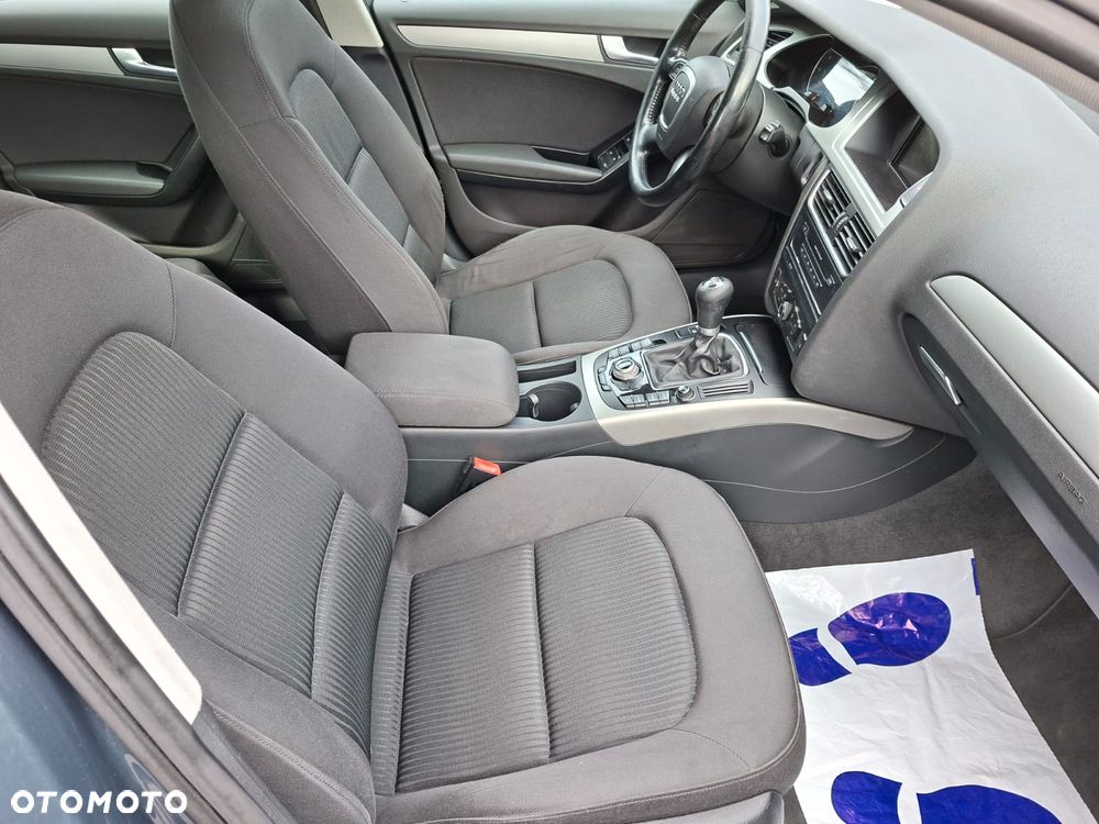 Audi A4 Avant 2.0 TDI DPF Ambition - 37