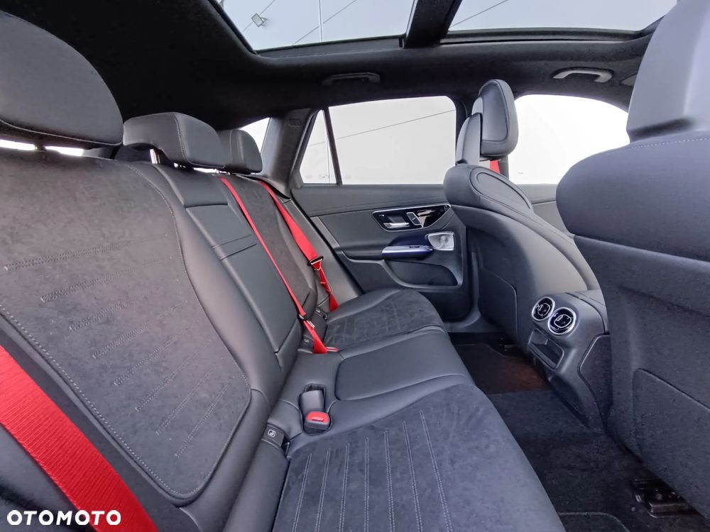 Mercedes-Benz GLC - 6