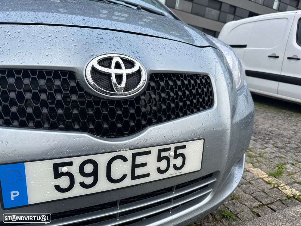 Toyota Yaris 1.0 VVT-i Rock in Rio - 4