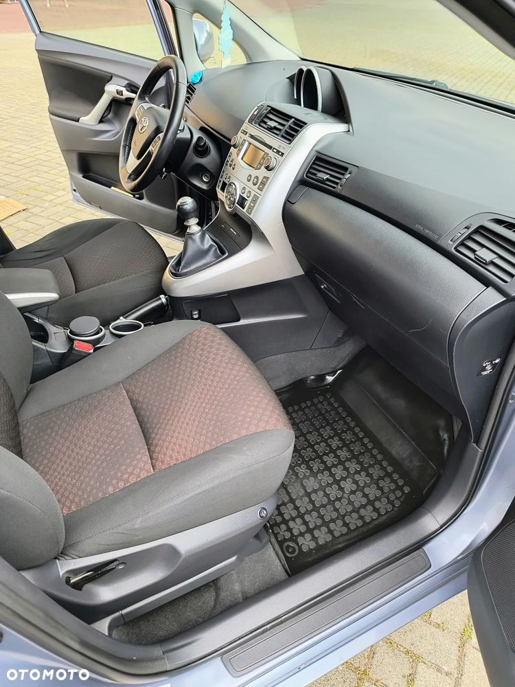 Toyota Verso 1.6 Edition - 11