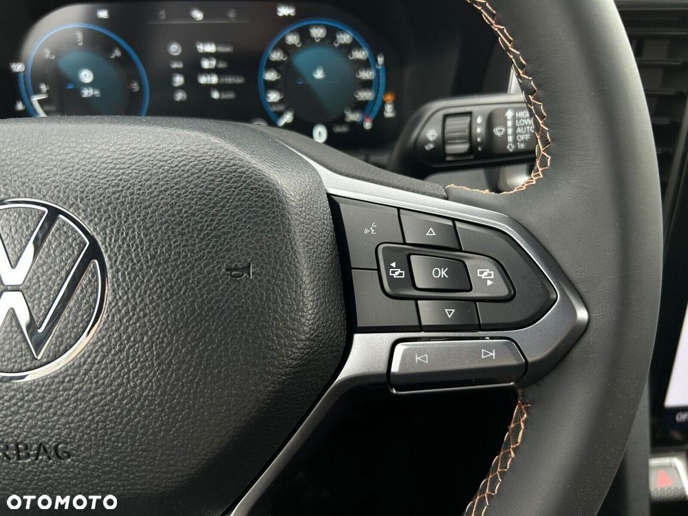 Volkswagen Amarok - 18