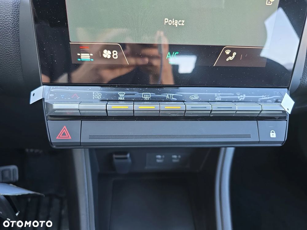 Renault Captur - 18