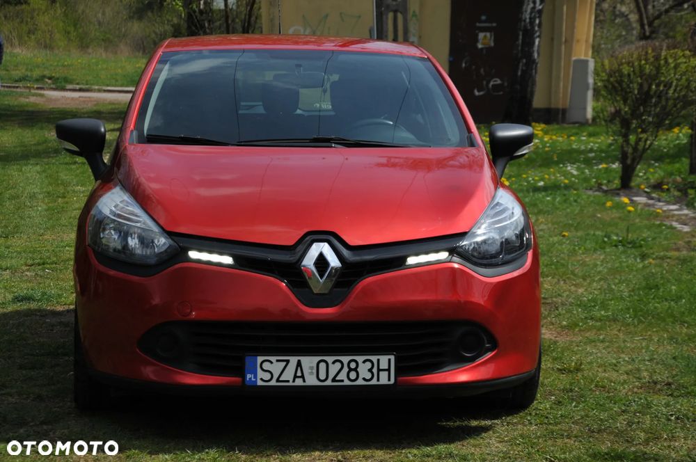 Renault Clio 1.2 16V 75 LIMITED - 5