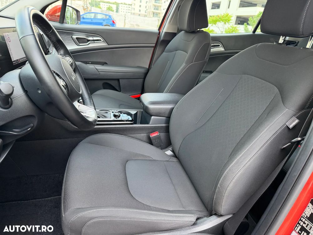 Kia Sportage 1.6 CRDI 2WD Eco-Dynamics+ (48V M-H) DCT Spirit - 13