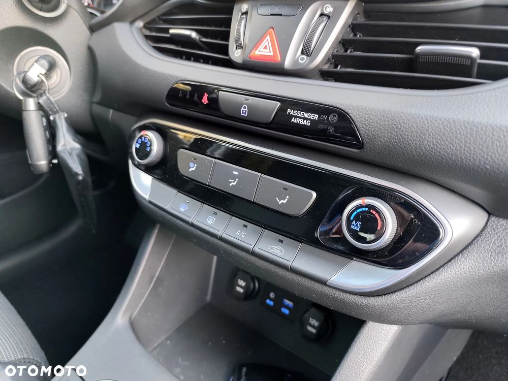 Hyundai i30 1.4 Advantage - 16