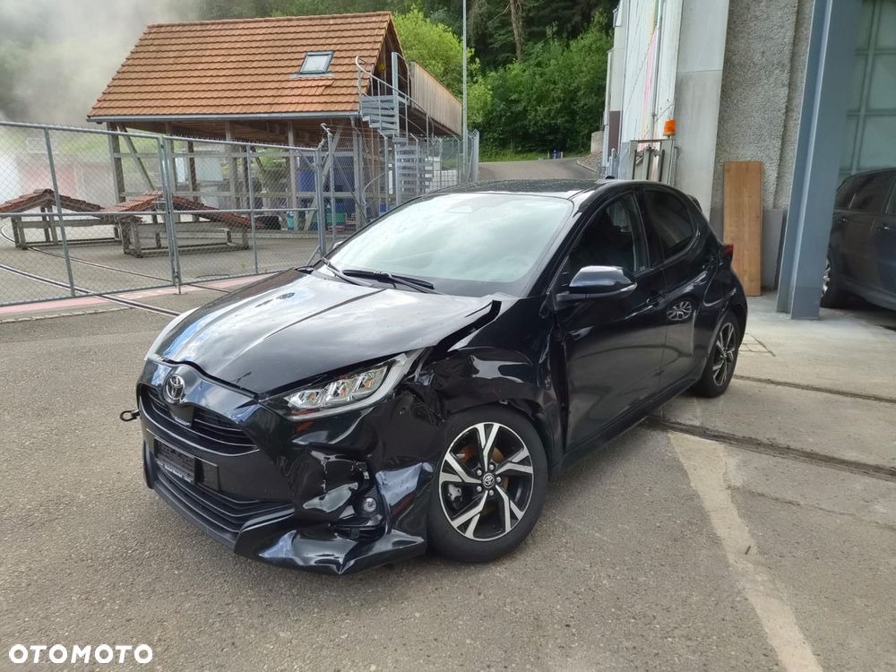 Toyota Yaris - 4
