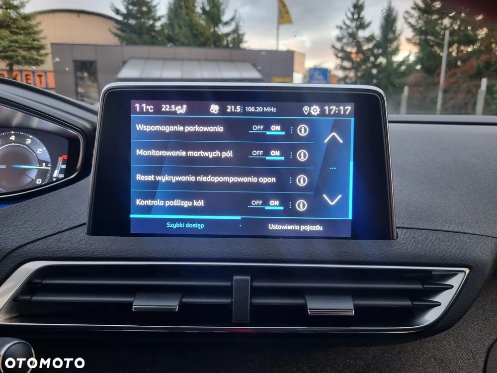 Peugeot 3008 1.2 PureTech Allure S&S - 24