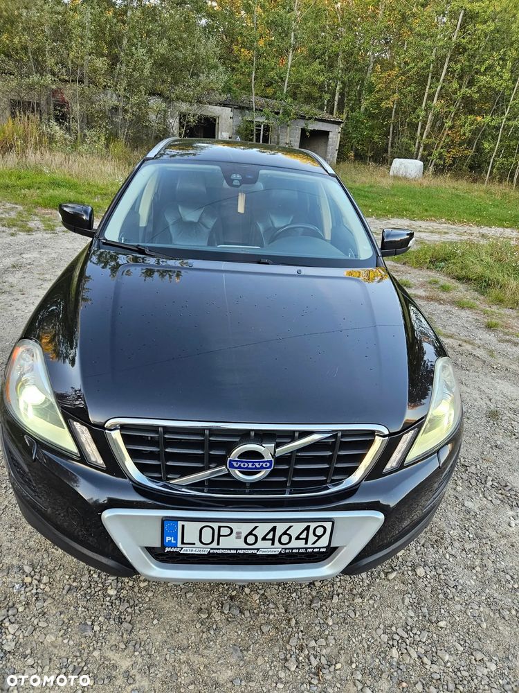 Volvo XC 60 - 6