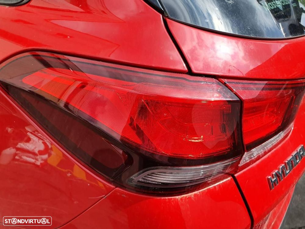 FAROLIM TRASEIRO ESQUERDO HYUNDAI I30 CW PD - 1
