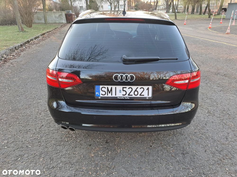 Audi A4 Avant 2.0 TDI DPF clean diesel multitronic Ambiente - 4