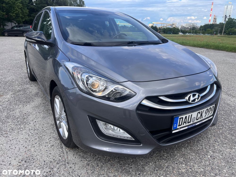 Hyundai i30 1.4 Premium - 8