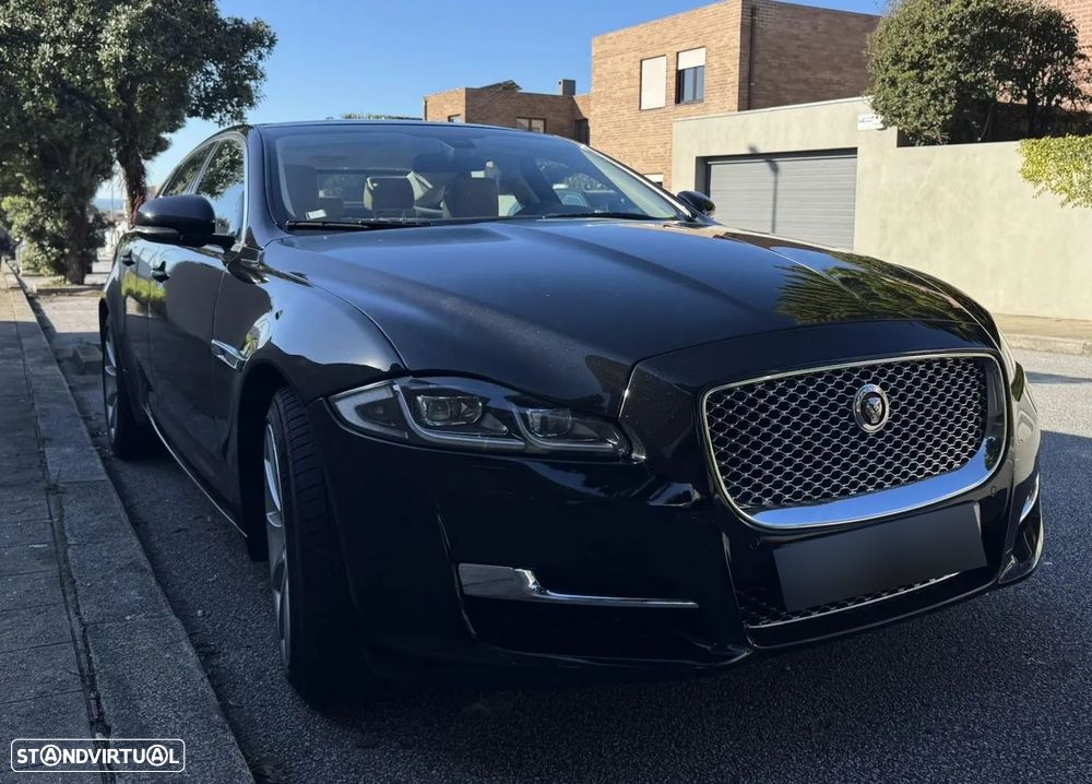 Jaguar XJ 3.0 D V6 Premium Luxury - 3