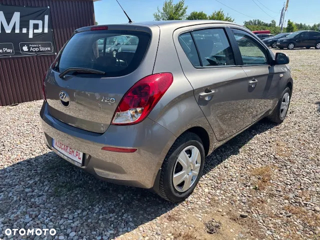 Hyundai i20 1.25 Comfort - 10