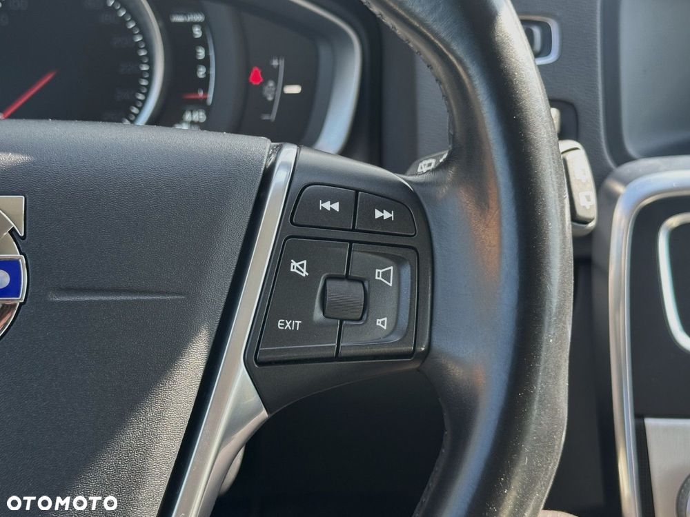 Volvo V60 - 13