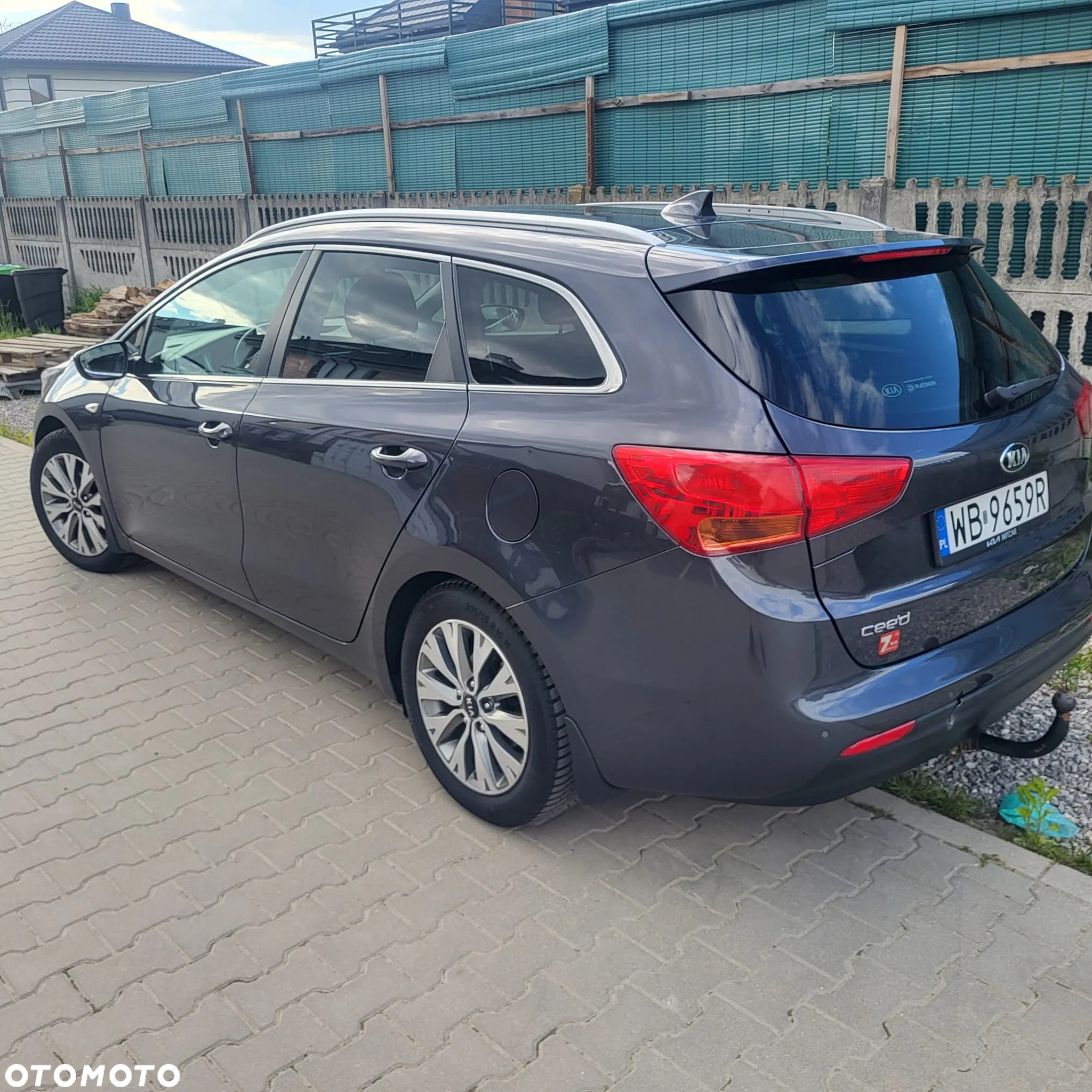 Kia Ceed - 6