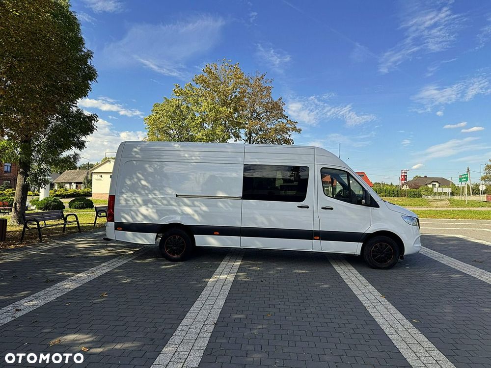 Mercedes-Benz Sprinter - 20