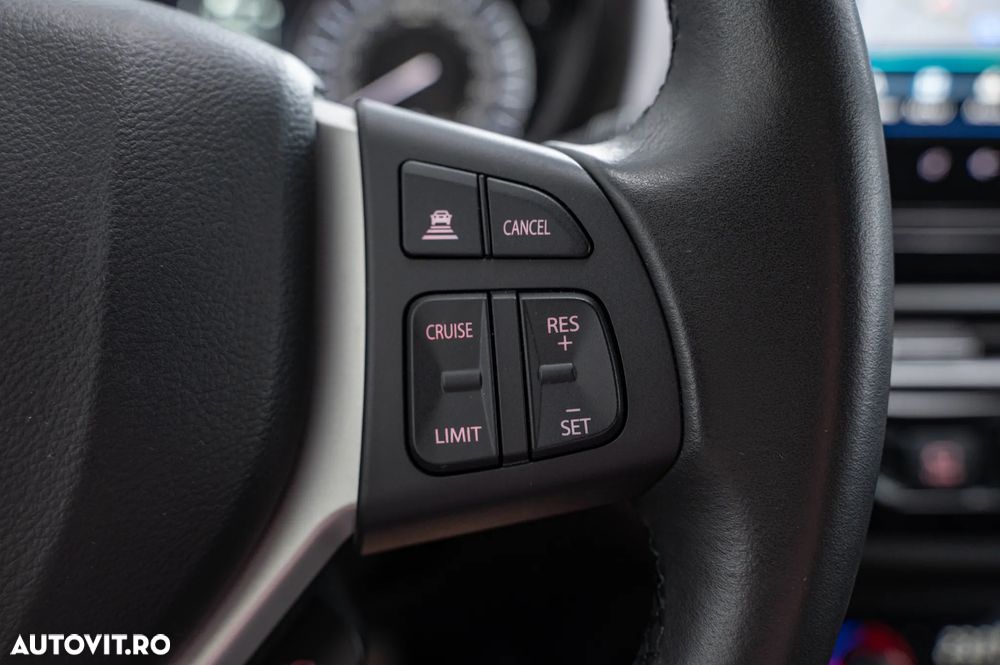 Suzuki S-Cross - 22