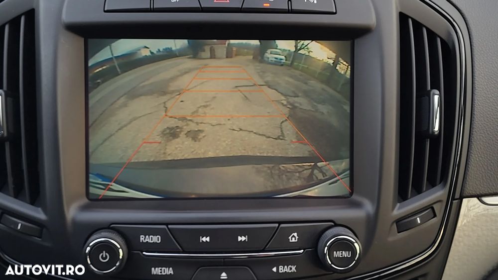 Opel Insignia 1.6 CDTI Sports Tourer ecoFLEXStart/Stop - 17