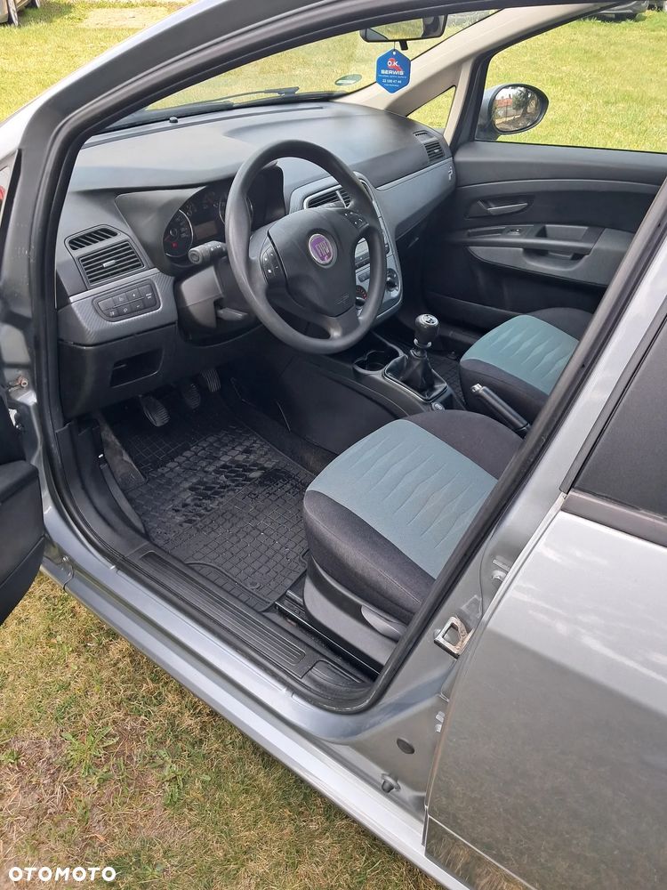 Fiat Punto 1.4 16V Dynamic - 8