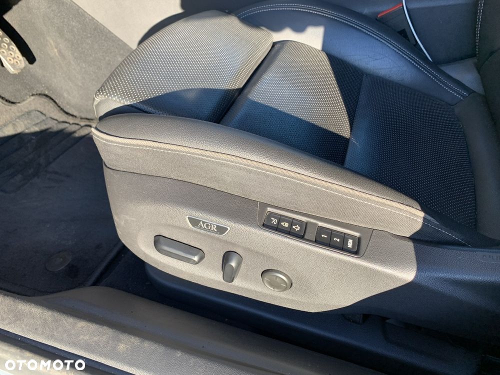 Opel Insignia Sports Tourer 2.0 Diesel Exclusive - 29